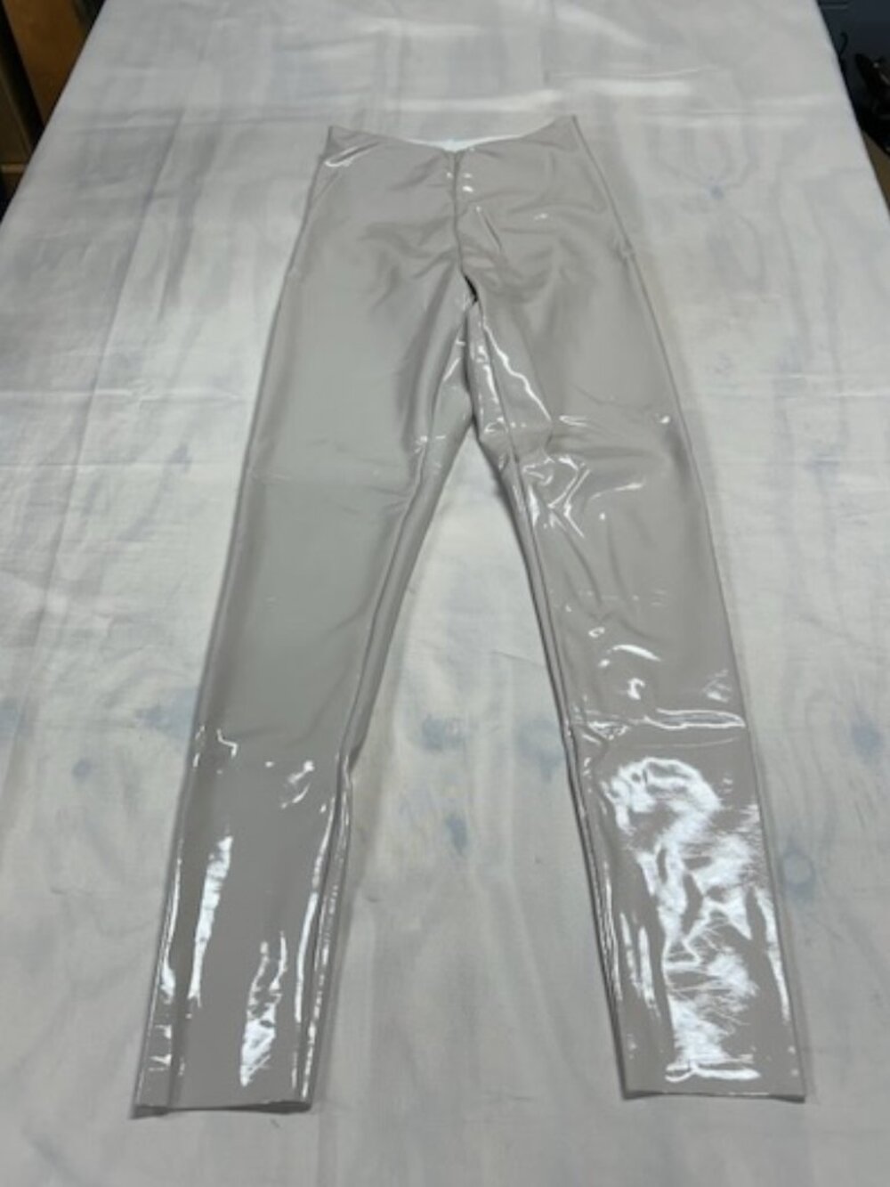 Commando Patent Faux Patent Leather Ivory Leggings S Damaged